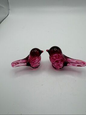 Vintage Set of Two Cranberry Pink Mottled Glass Love Bird Figurines